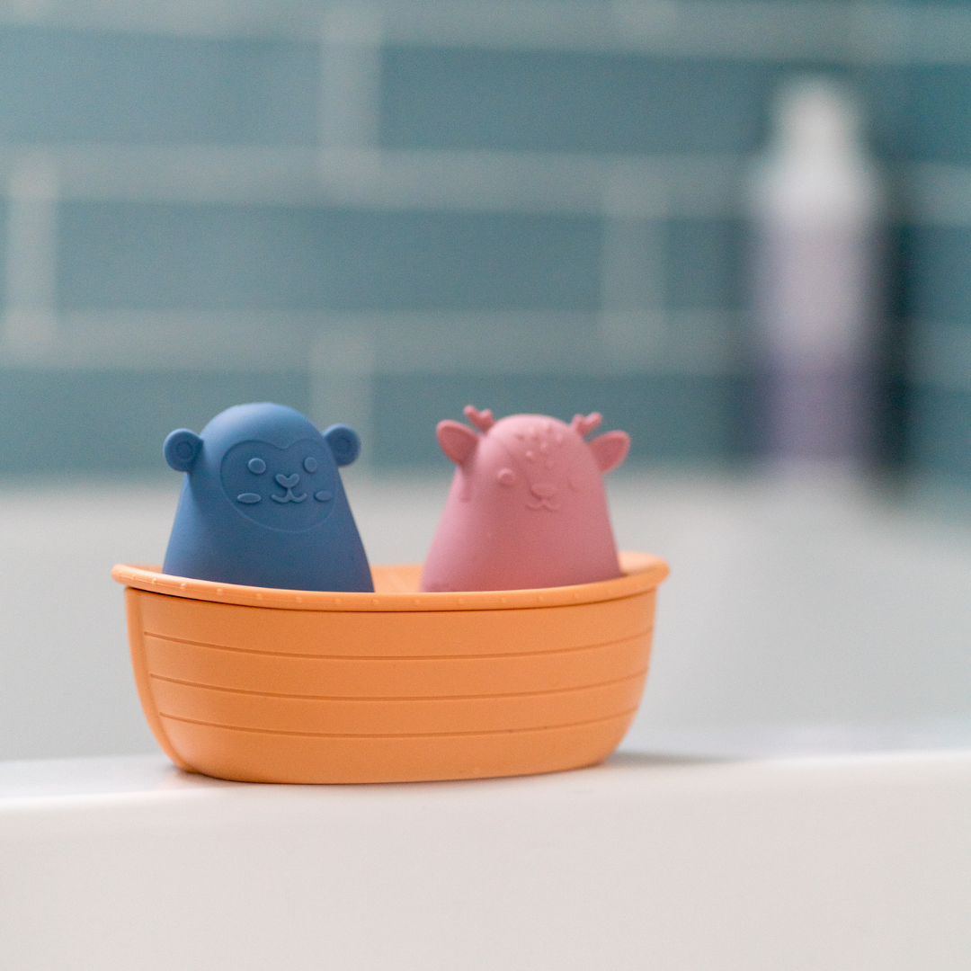 Float Boat & Animal Set