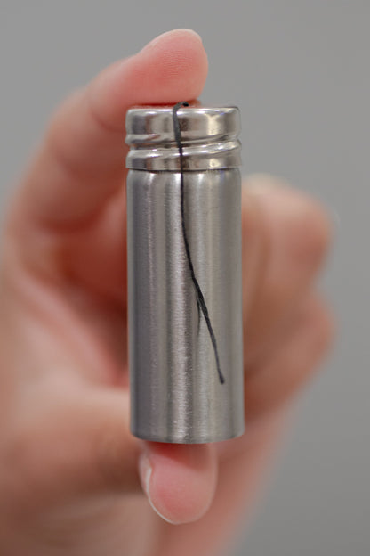 Charcoal Floss - Stainless Steel Holder - No Tox Life®